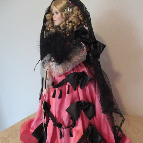 Dynasty Dolls "NICOLE" Porcelain Bisque doll - Picture 2 of 12